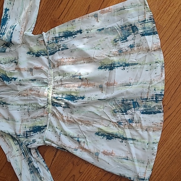 Liz Lange Maturity Tunic Top - Picture 3 of 12